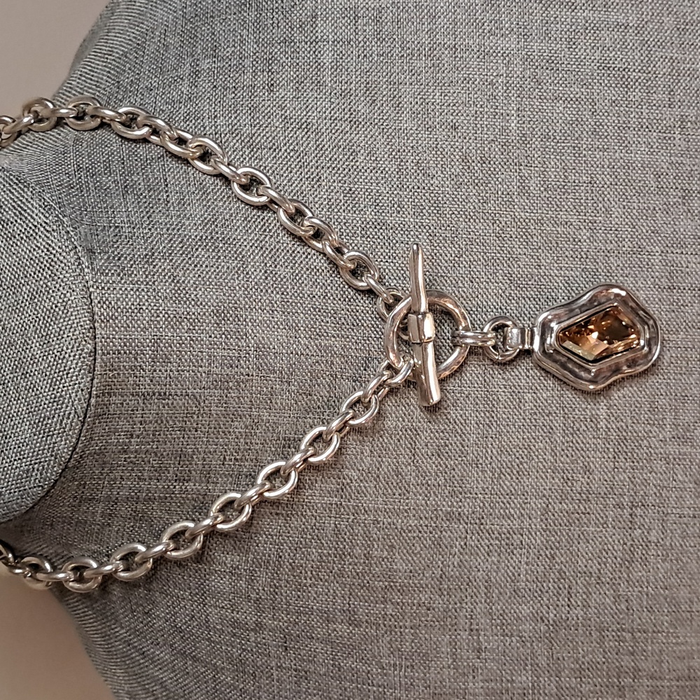 Samkas Saxon .925 silver plated crystal pendant necklace